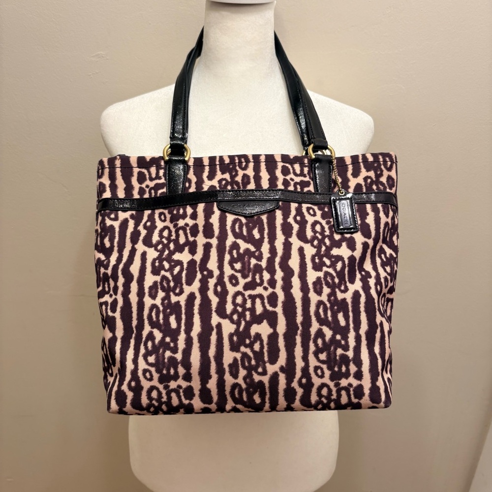 Coach Leopard Jacquard Gallery Tote R31901 Black Patent Trim, Authentic Coach